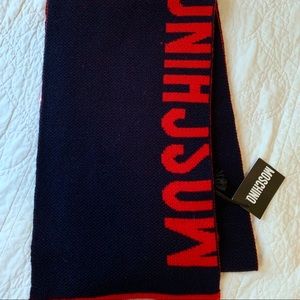 MOSCHINO scarf